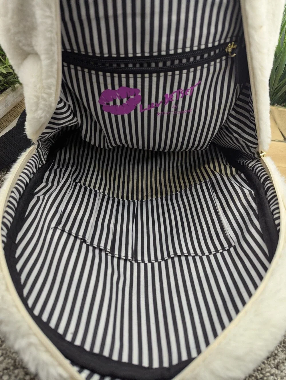 Luv Betsey Johnson Faux Fur Hooded Childs Backpack ***Read